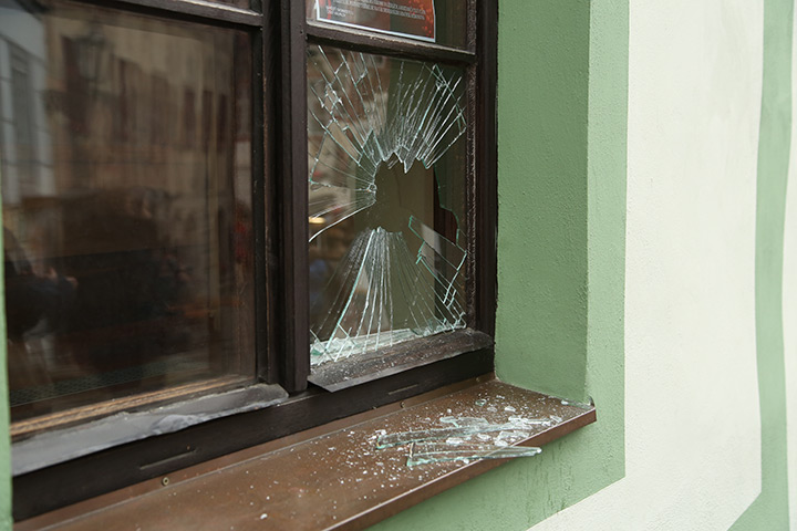 A2B Glass are able to board up broken windows while they are being repaired in Kidderminster.